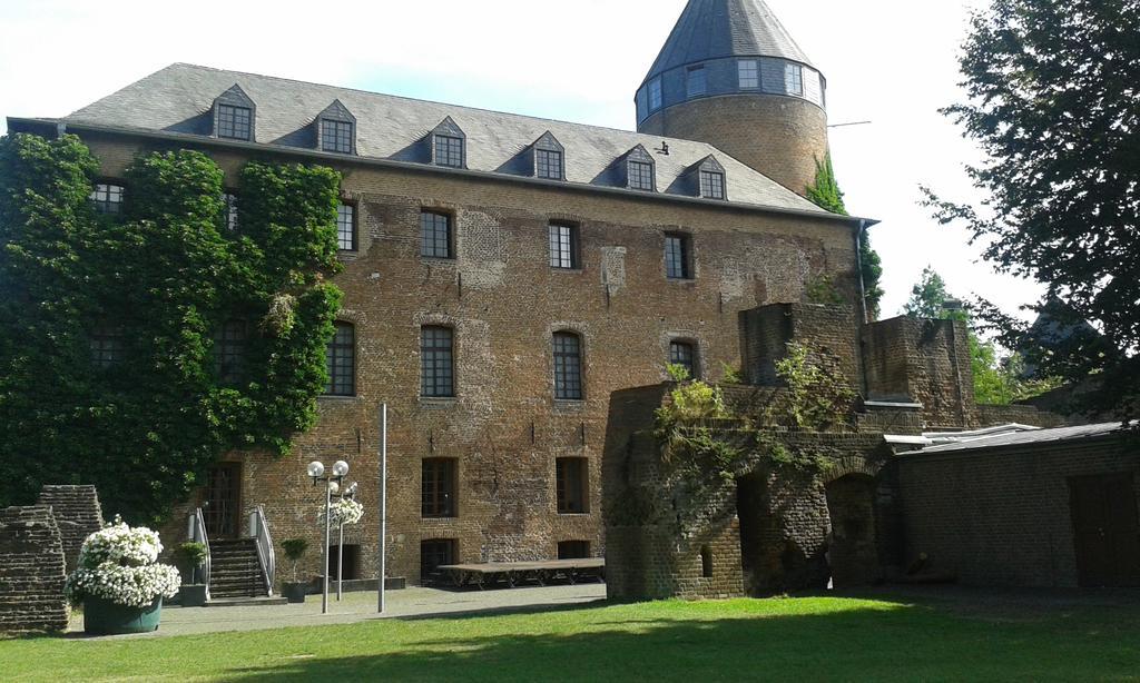 Ferienhaus Burgblick Brueggen Bruggen  Ruang foto